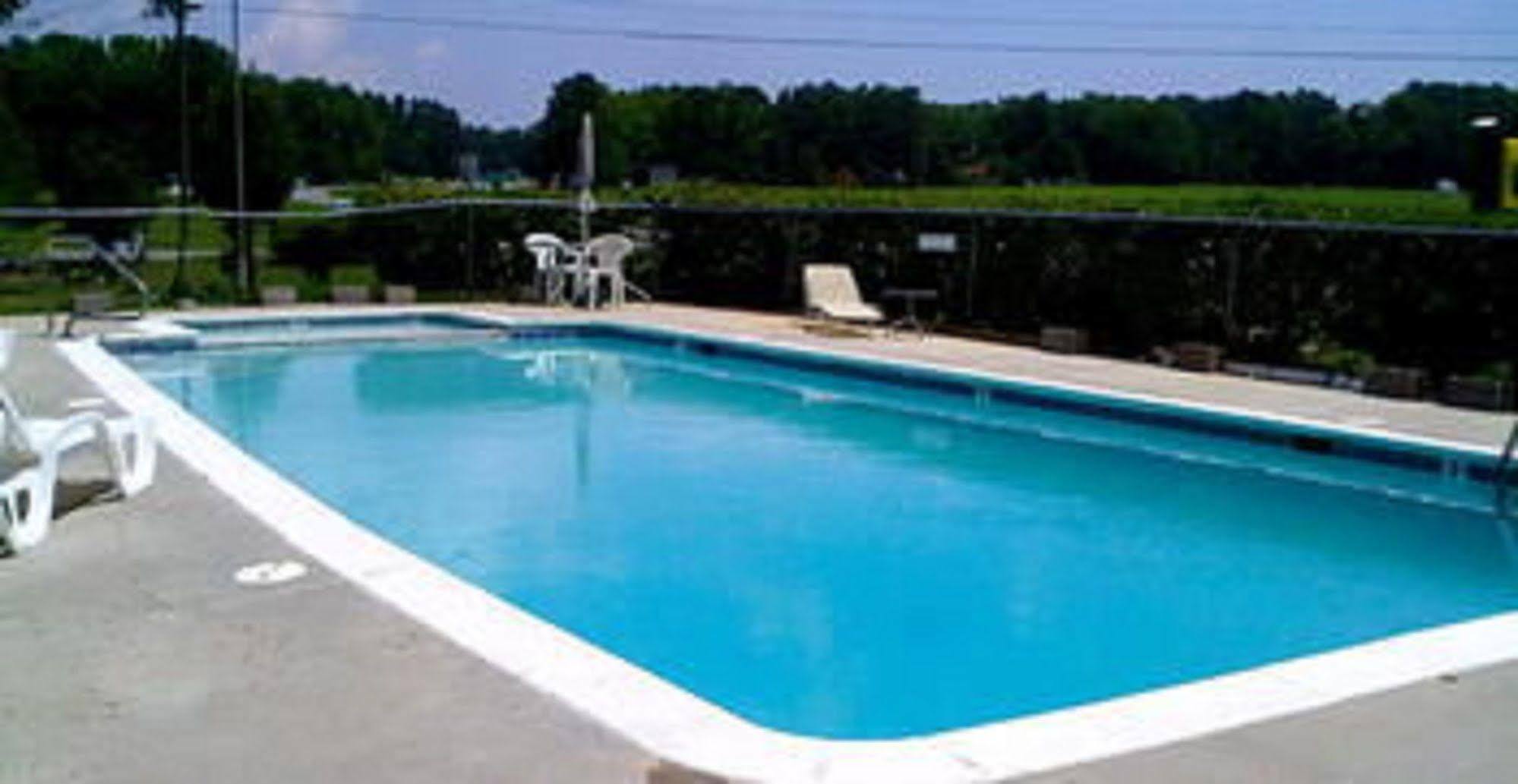The Whispering Pines Motel- Whitestone White Stone Eksteriør billede